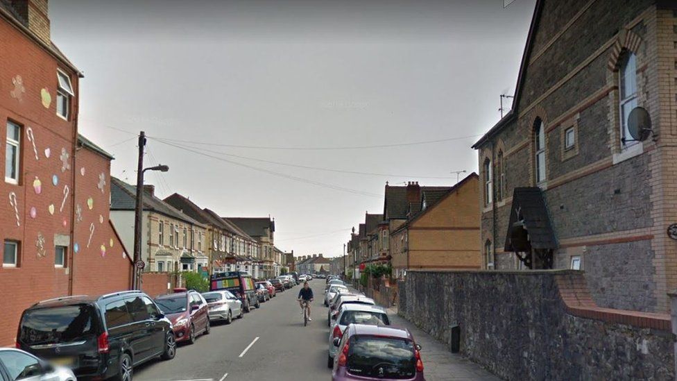 Pedestrian hurt after being hit by vehicle in Canton BBC News