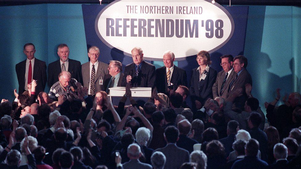 Announcement of the Good Friday Agreement referendum result at the King's Hall