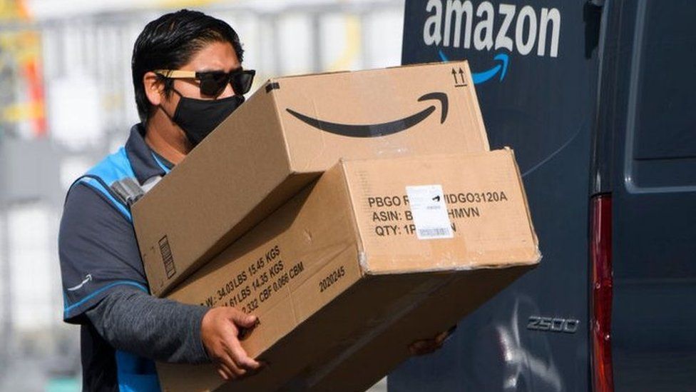 Amazon delivery driver in California 2021