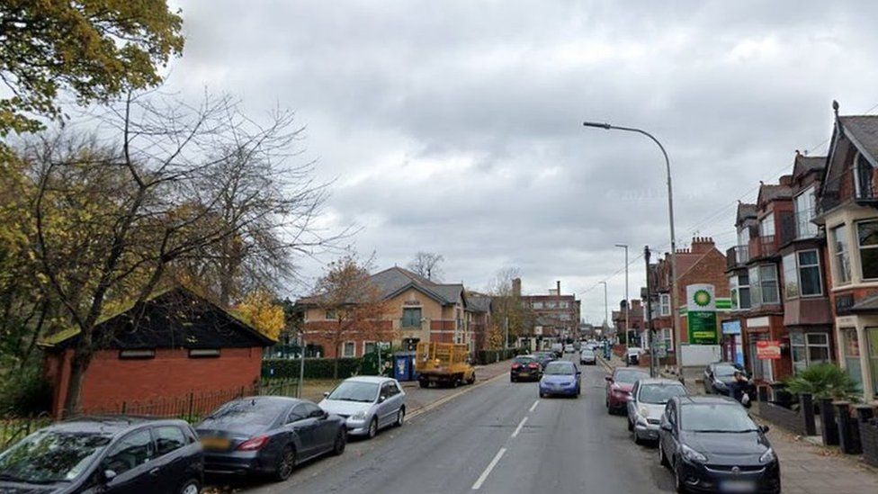 Police appeal after woman struck by car in Leicester BBC News