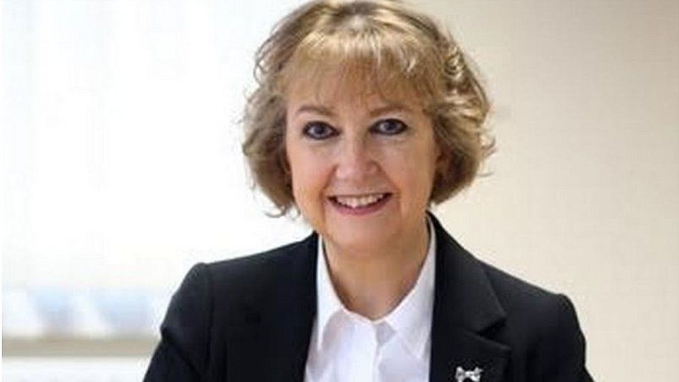 Redcar and Cleveland Council to axe £150k chief exec job BBC News