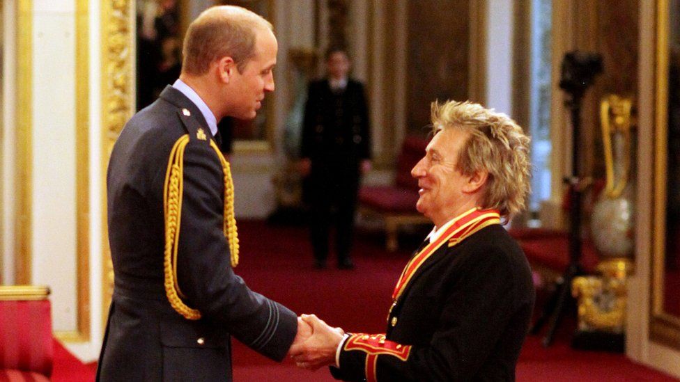 Sir Rod Stewart Knighted At Buckingham Palace - BBC News