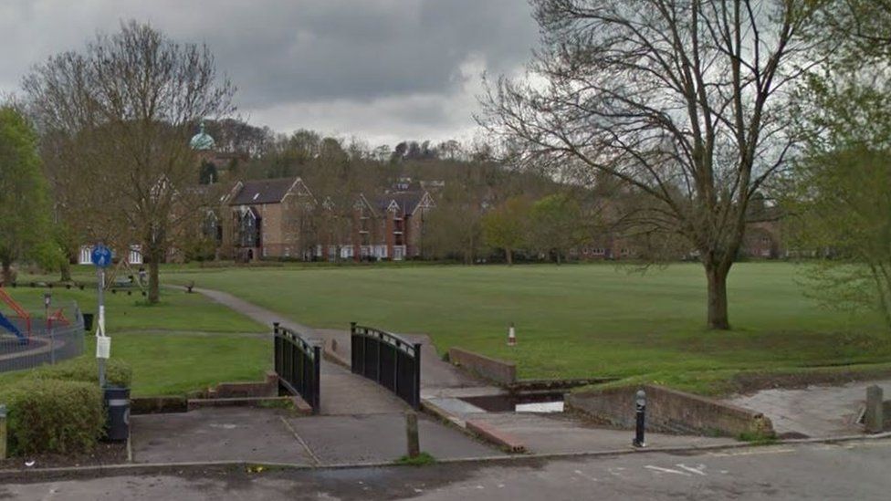 Seven arrested after High fight involving 'up to 25 youths