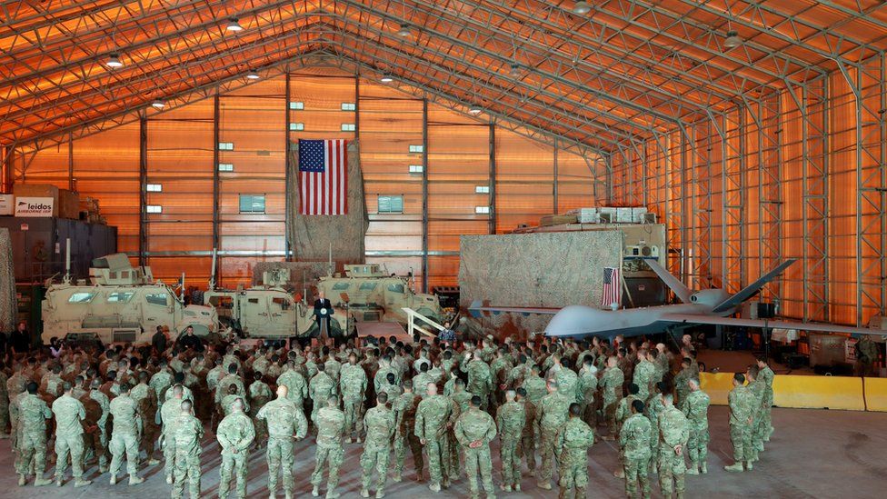 سربازان آمریکایی در پایگاه عین الاسد