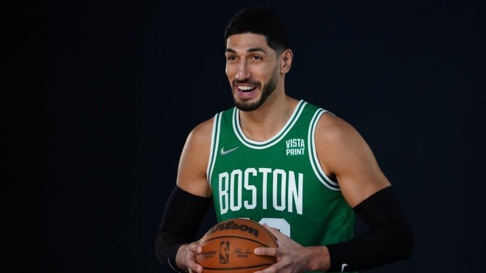 Enes Kanter Freedom: NBA star changes name to celebrate US citizenship -  BBC News