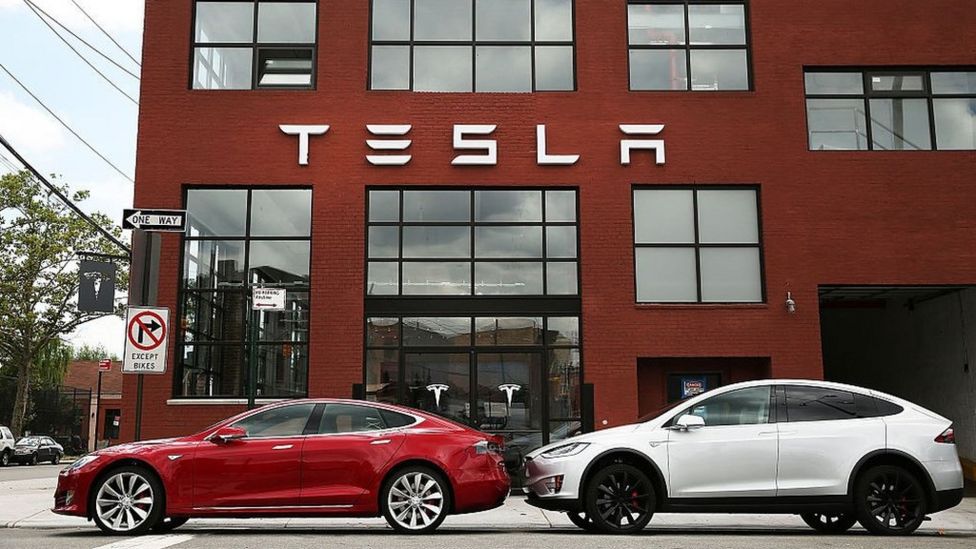 Car insurers warn on 'autonomous' vehicles BBC News