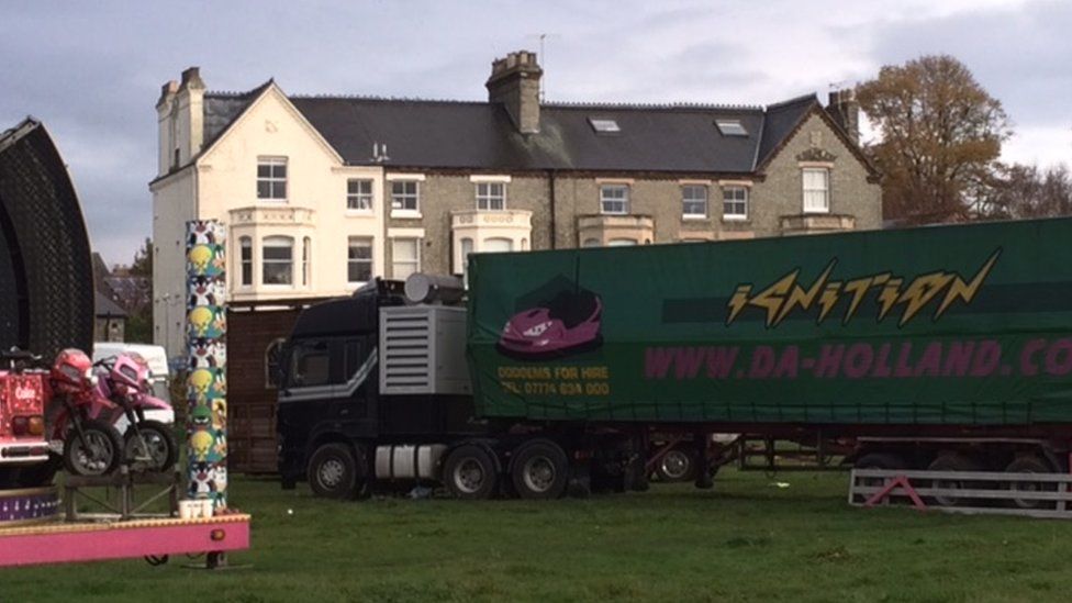 A lorry on Midsummer Common in Cambridge