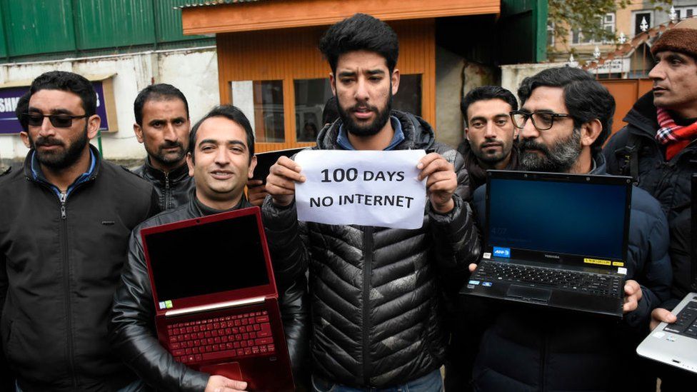 Kashmiri journalists protest against the continuous internet blockade for 100th day out Kashmir press club , Srinagar, Indian Administered Kashmir on 12 November 2019.