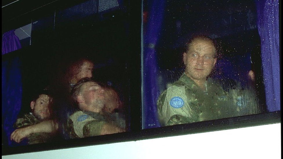 Миротворці