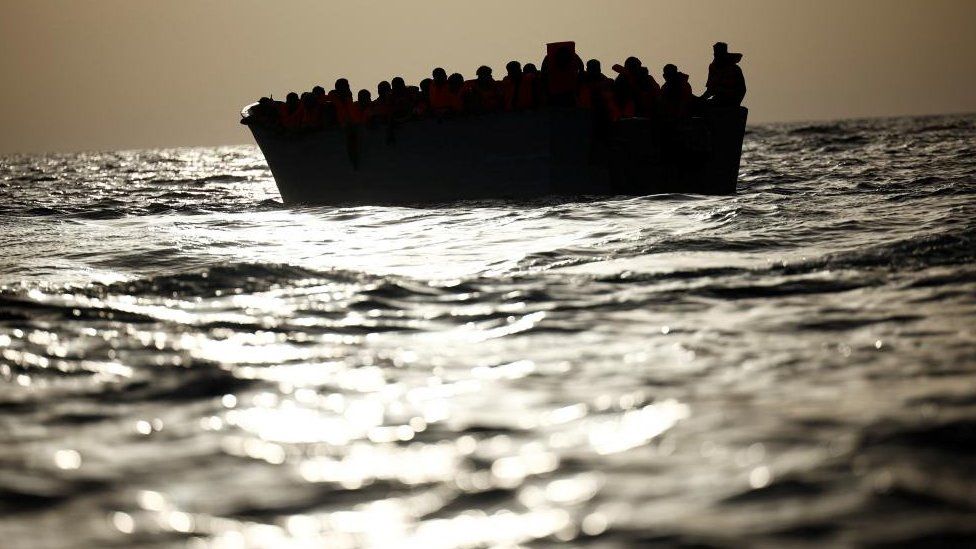 More Than 60 Migrants Feared Drowned Off Libya Iom Says Bbc News 