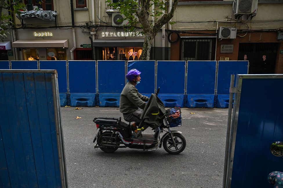 Barriers in Wulumuqi Street, Shanghai