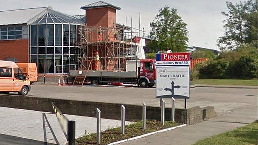 Carlisle's Pioneer meat supplier fined £275k for bacteria in meat BBC