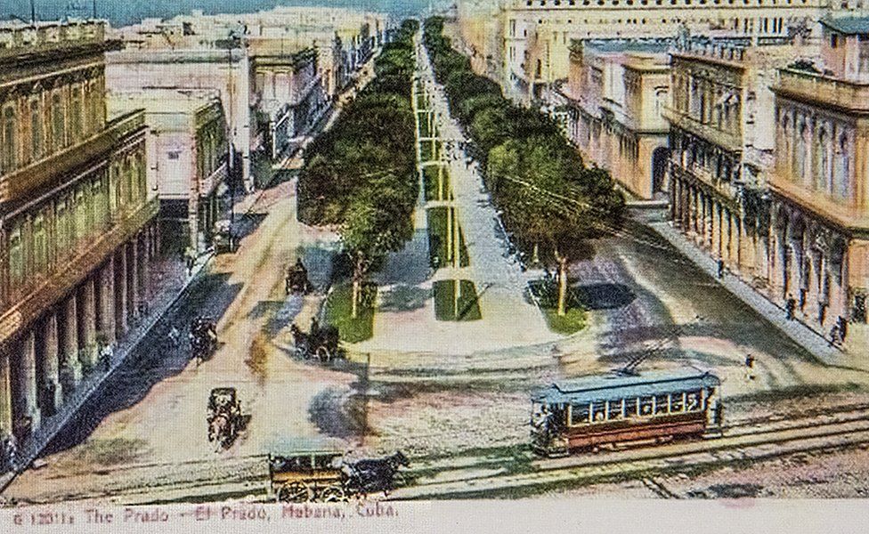 Color postcard of overview of Prado Promenade, Havana, Cuba, circa 1915.