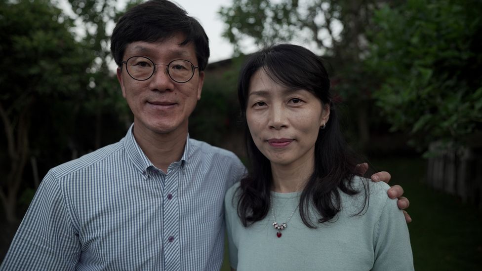 Pang Chang-in and his wife Lee Jeong-hee