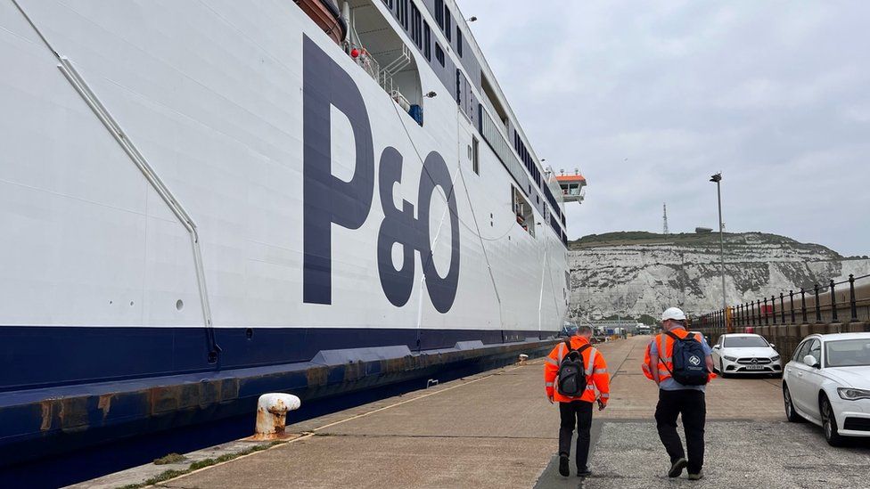 can dogs travel on p o ferries