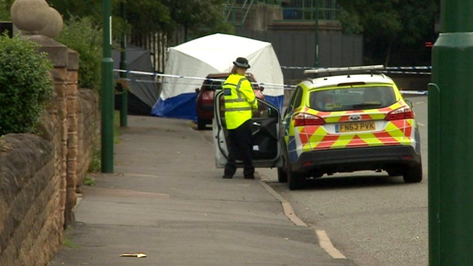 Man hurt in Nottingham woodland shooting BBC News