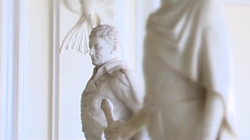 Sir Thomas Picton statue