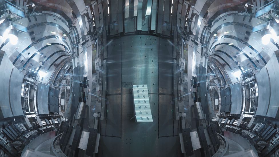 Interior of a nuclear fusion reactor