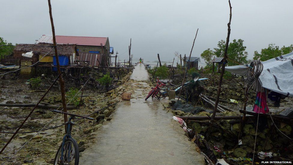 Marine's neighbourhood