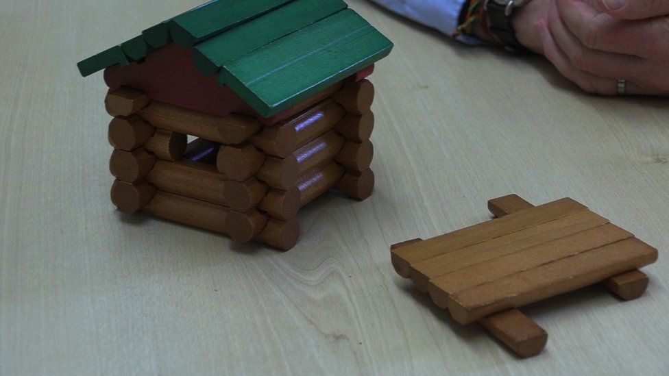 Scientists created models to show how the interlocking, structural logs could have been used