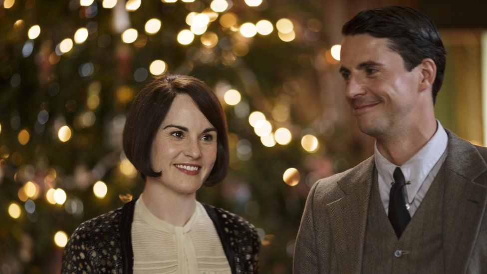 Downton abbey season on sale 2 christmas special streaming