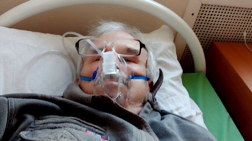 Alongside Valery Gilyov's final diary entry he posted a selfie in an oxygen mask