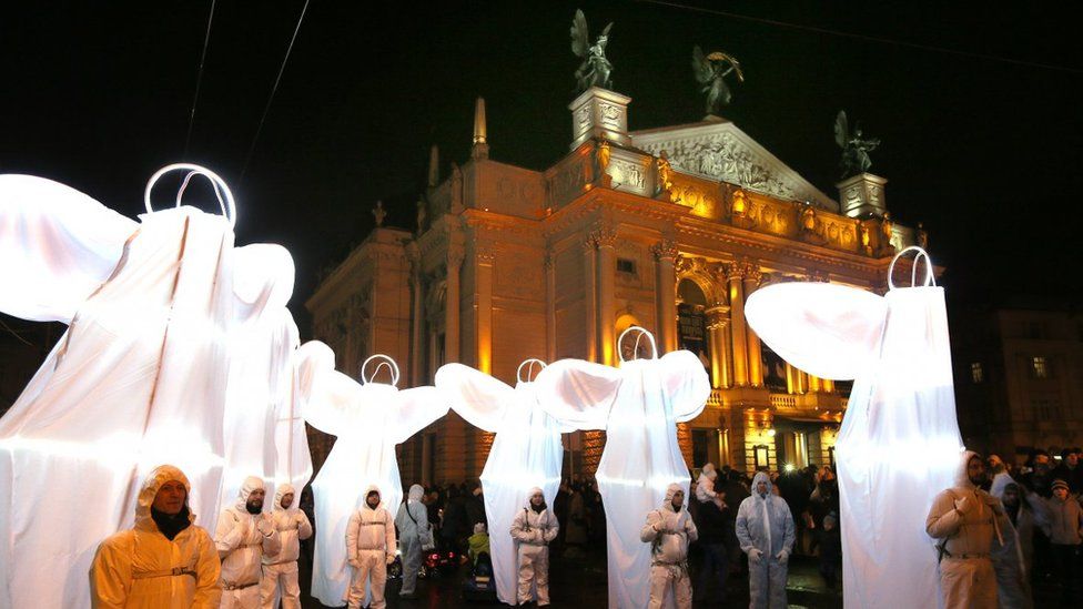 Відкриття новорічної ялинки у Львові