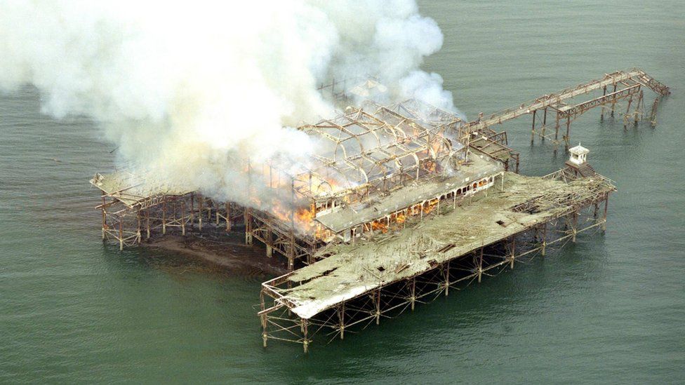 Fire at Brighton's West Pier in March 2003