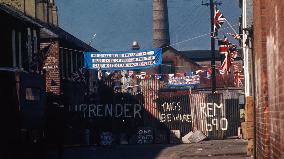 Barricade in Belfast in 1969
