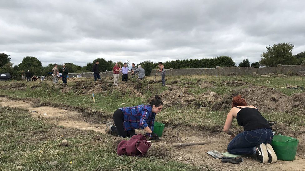 The first ever bid to excavate a First World War training trench in the Republic of Ireland gets under way