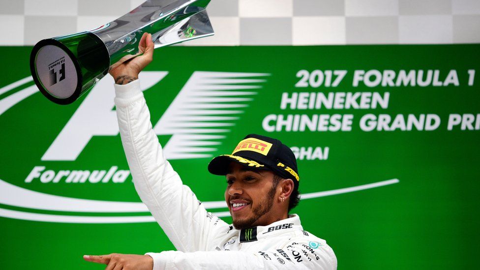 Formula 1: Lewis Hamilton wins the Chinese Grand Prix - BBC Newsround
