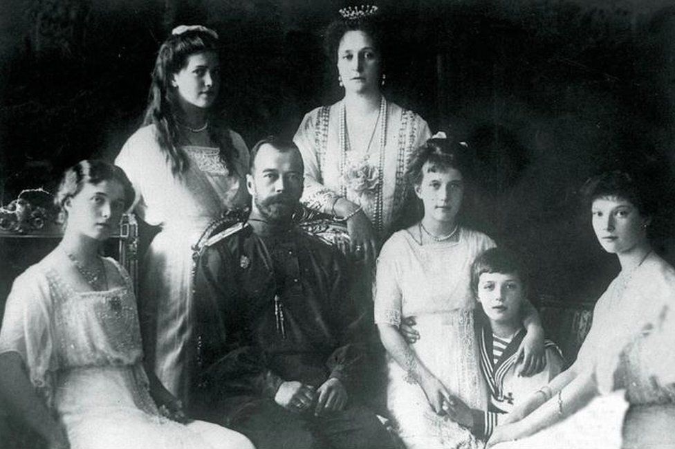 Romanov royal family: (L to R) Olga, Marie, Tsar Nicholas II, Tsarina Alexandra, Anastasia, Tsarevich Alexei and Tatiana