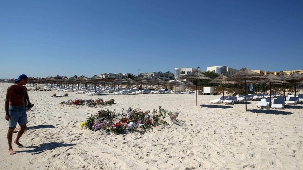 Flowers on Tunisian beach