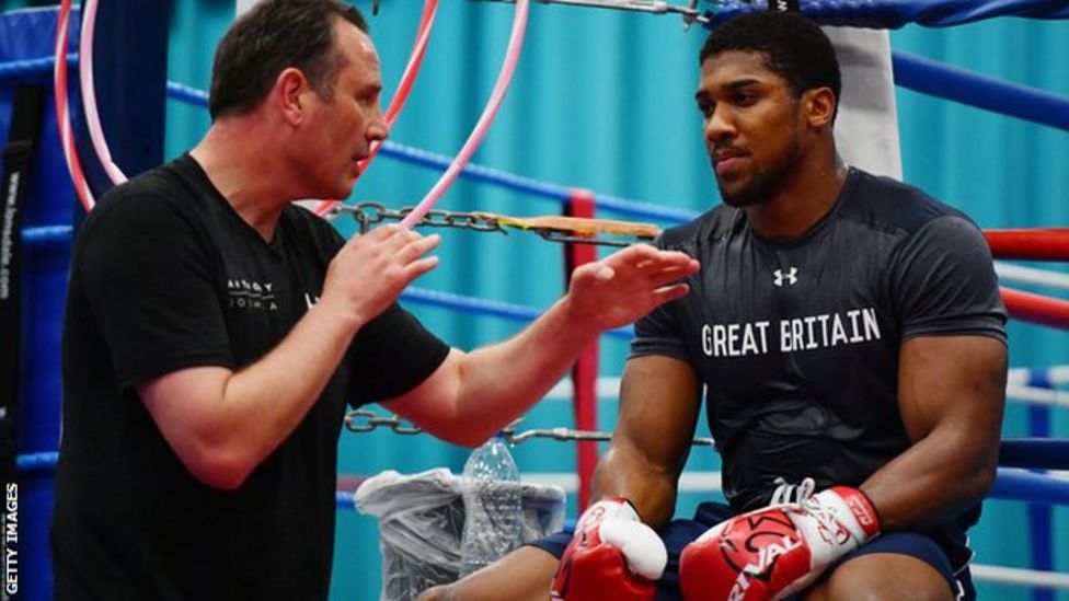 Anthony Joshua's trainer Rob McCracken clarifies concussion comments ...