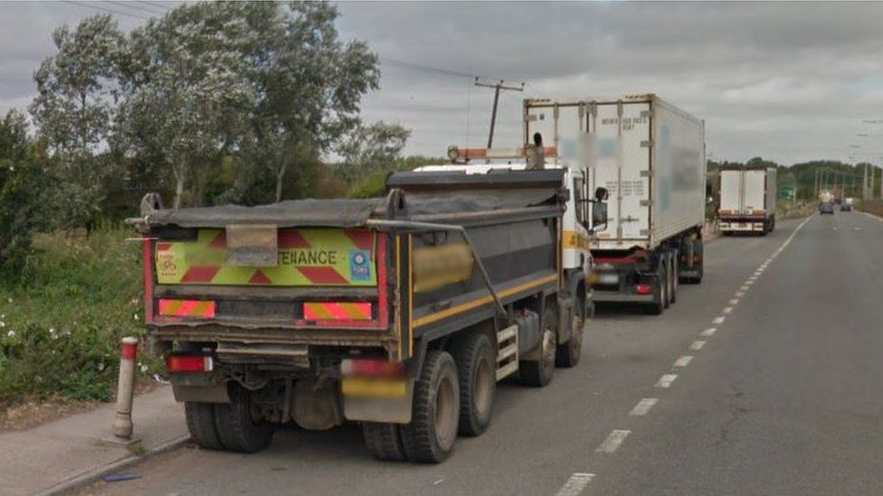 Human waste and litter closes Thurrock laybys - BBC News