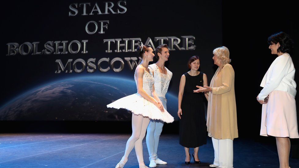 Camilla meets the stars of the Bolshoi Ballet