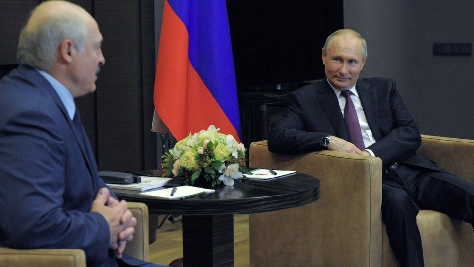Alexander Lukashenko (left) with Vladimir Putin in Sochi, 28 May