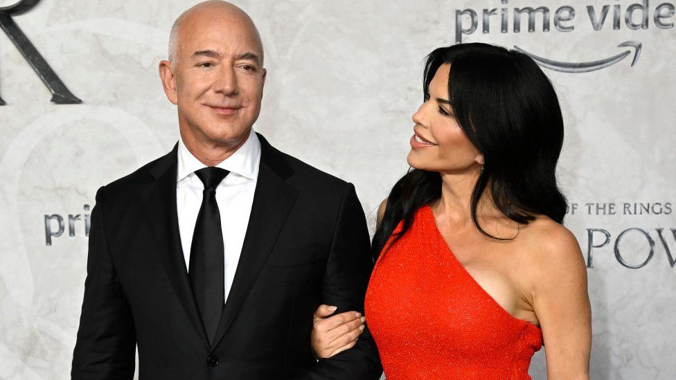 Jeff Bezos and Lauren Sanchez