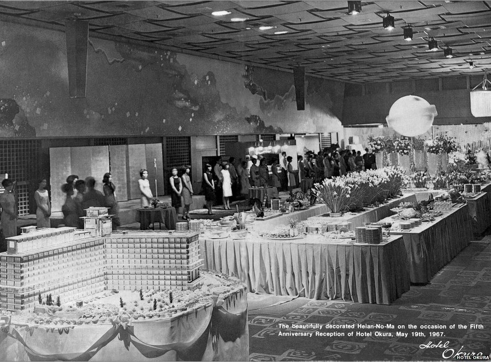A picture of Hotel Okura's fifth anniversary reception in 1976