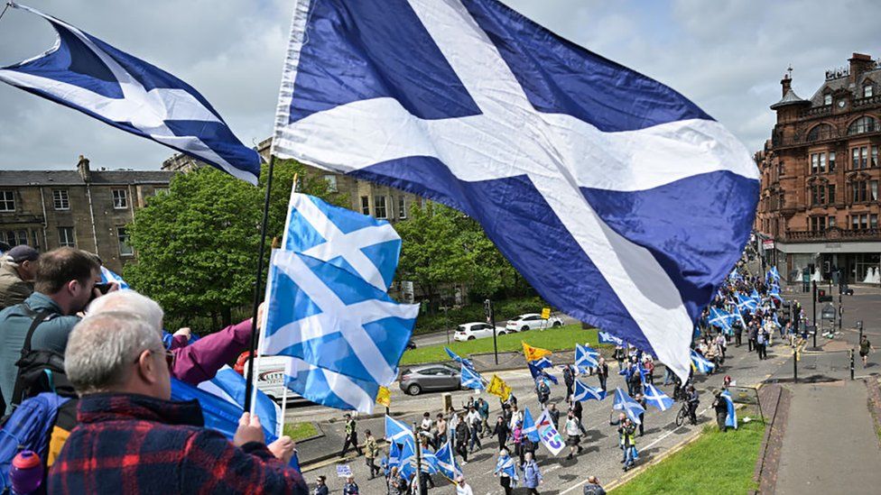 What would the union jack look like if Scotland votes for independence? -  BBC News