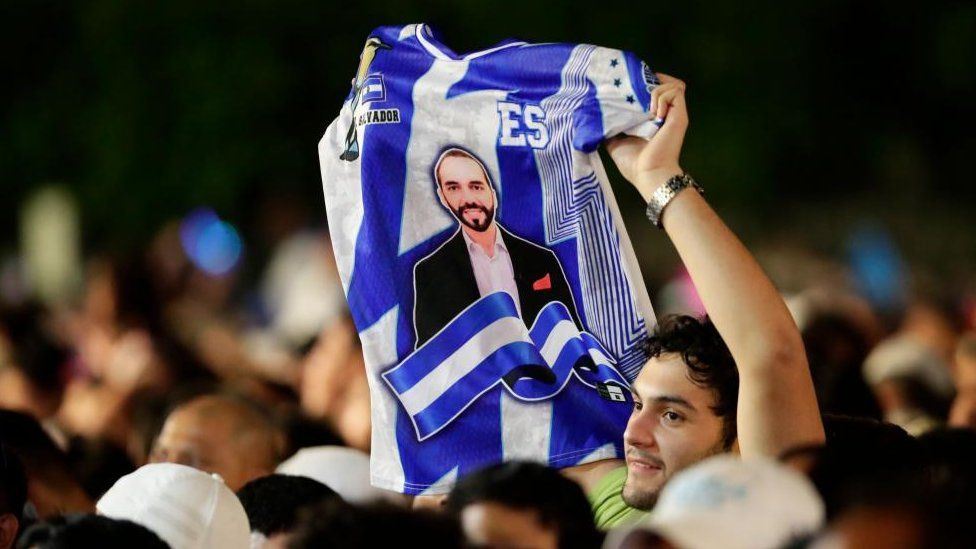 Supporters listen to the speech of the current president and winner of re-election in El Salvador, Nayib Bukele, speaking from the National Palace with his wife Gabriela Rodriguez de Bukele in San Salvador, El Salvador, 04 February 2024.