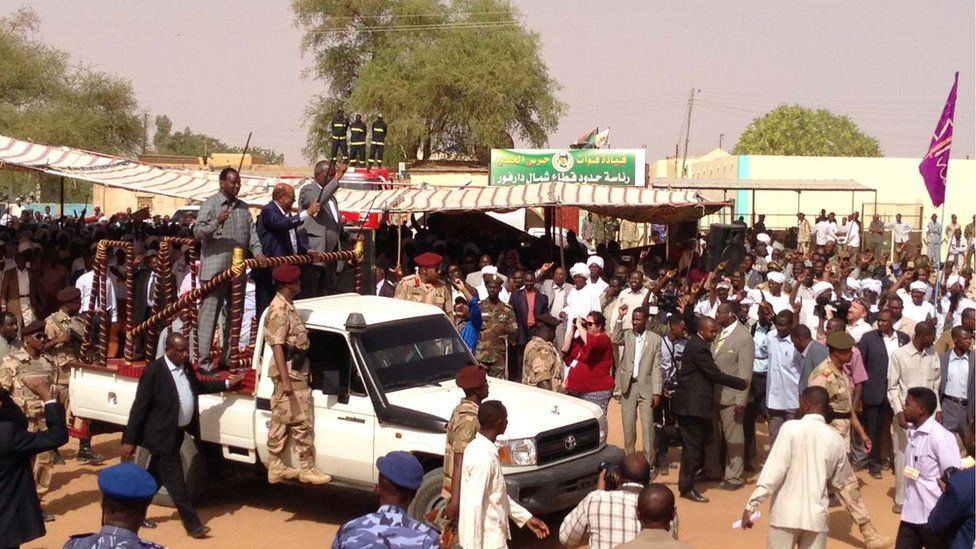 Sudan's Bashir in defiant form on tour of Darfur region - BBC News