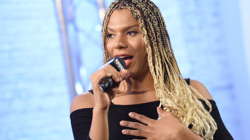 UPDATED] L'Oréal Paris Slammed by Model Munroe Bergdorf for Using