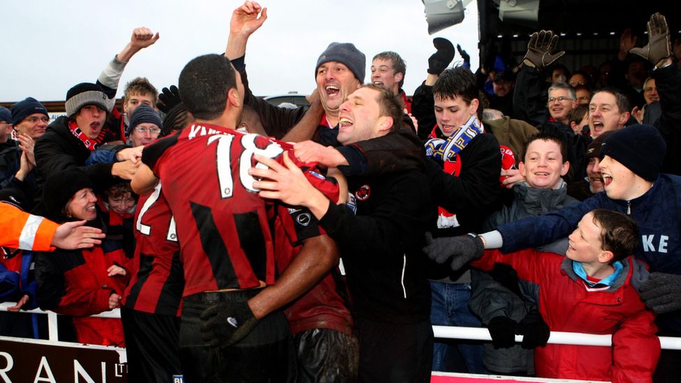 Boss who led Histon to FA Cup win over Leeds bemoans replay bar - BBC News