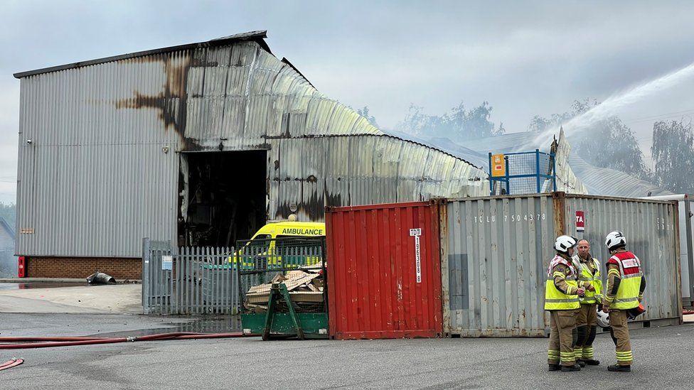 Firefighters tackle blaze at Thurrock ambulance firm base BBC News