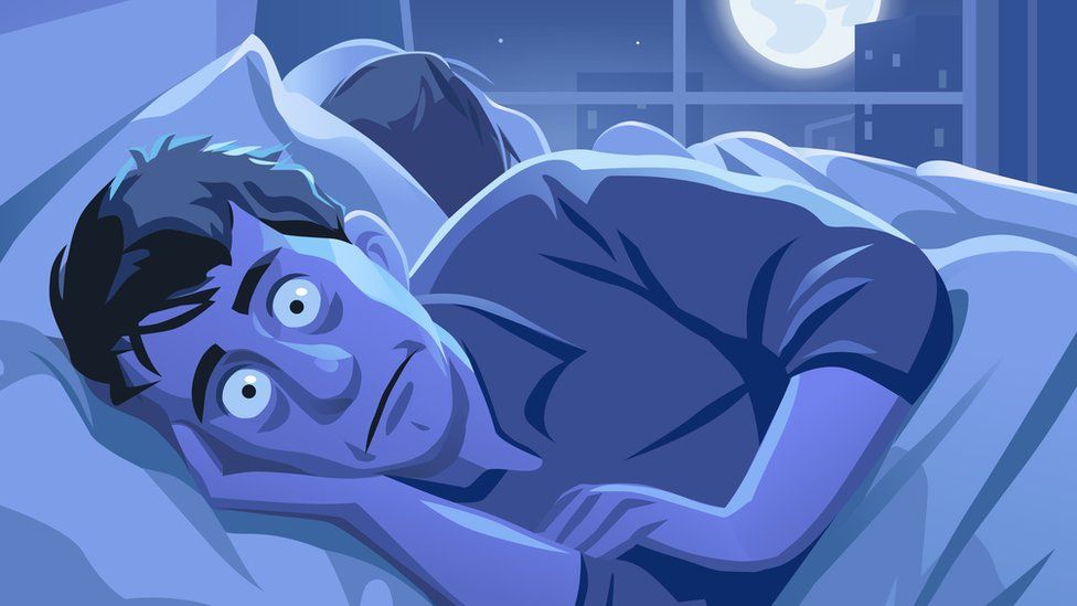 Sleep myths 'damaging your health' - BBC News