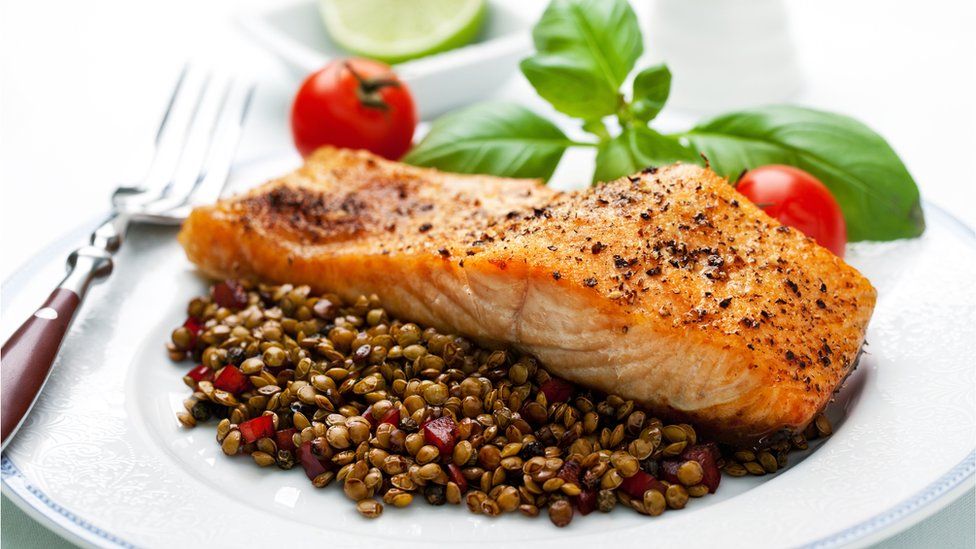 Salmon and lentils