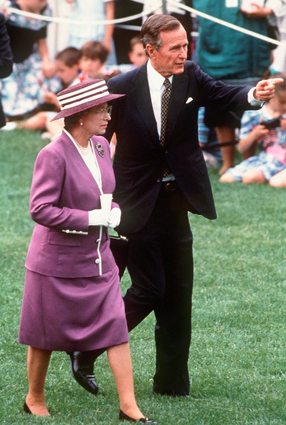Queen Elizabeth ll with US President George Bush in Washington DC, USA in May 1991