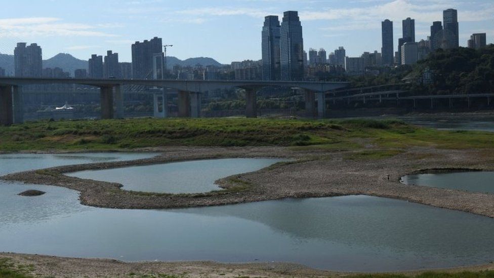 A view of the exposed riverbed of Yangtze river on a hot day in Chongqing, south-western China. Photo: 17 August 2022