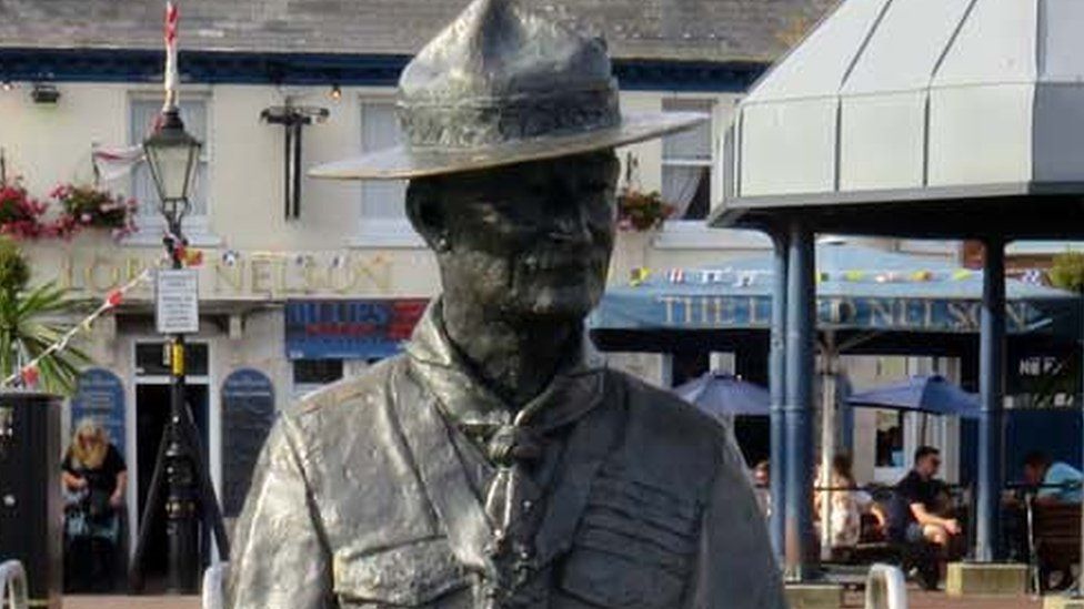 Baden-Powell statue